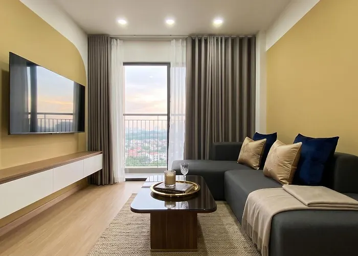 Anh Anh - View Thanh Pho Tren Cao - Chill Quen Loi Ve Apartment Hạ Long