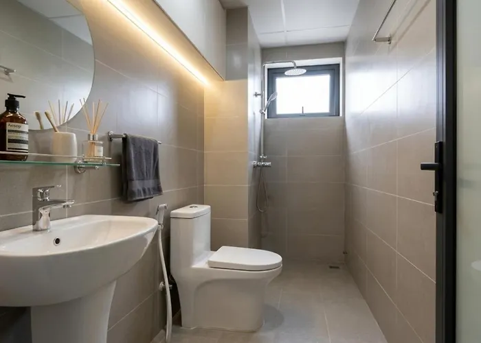 Apartment Anh Anh - View Thanh Pho Tren Cao - Chill Quen Loi Ve Hạ Long
